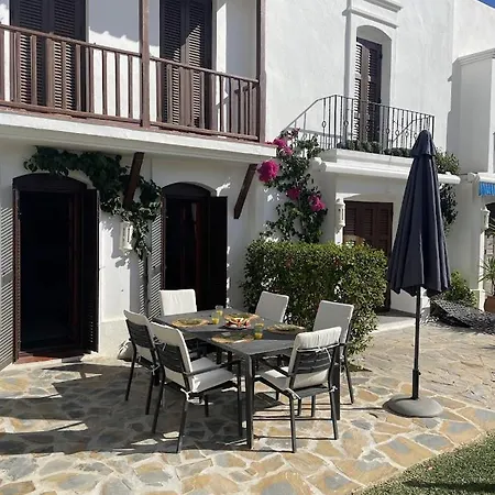 - Playa - Con Amplia Terraza Abierta A La Piscina El12 *