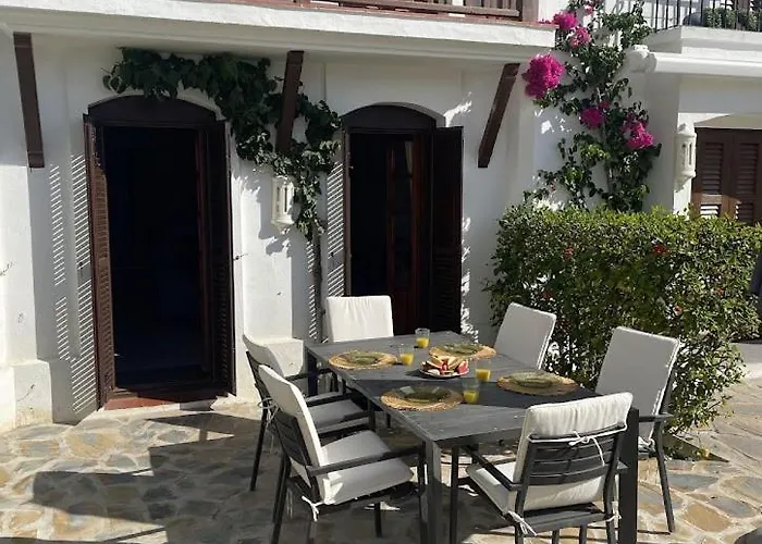 - Playa - Con Amplia Terraza Abierta A La Piscina El12 Villa *