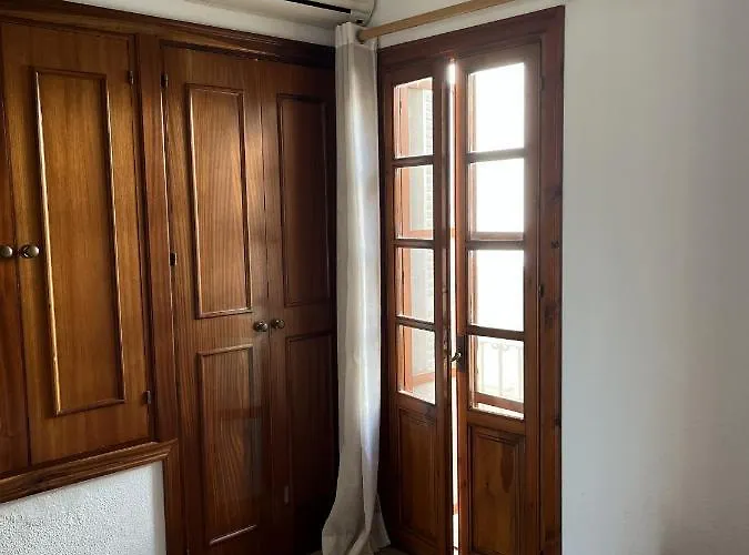 - Playa - Con Amplia Terraza Abierta A La Piscina El12