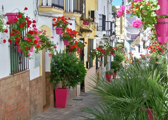 - Playa - Con Amplia Terraza Abierta A La Piscina El12 * Estepona